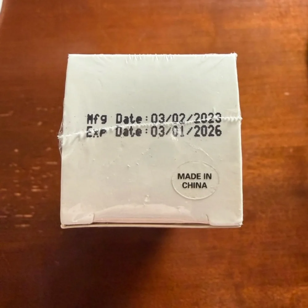 Excellence Unique Vitamin C Serum - Organic Professional Strength for Radiant... - Picture 2 of 3